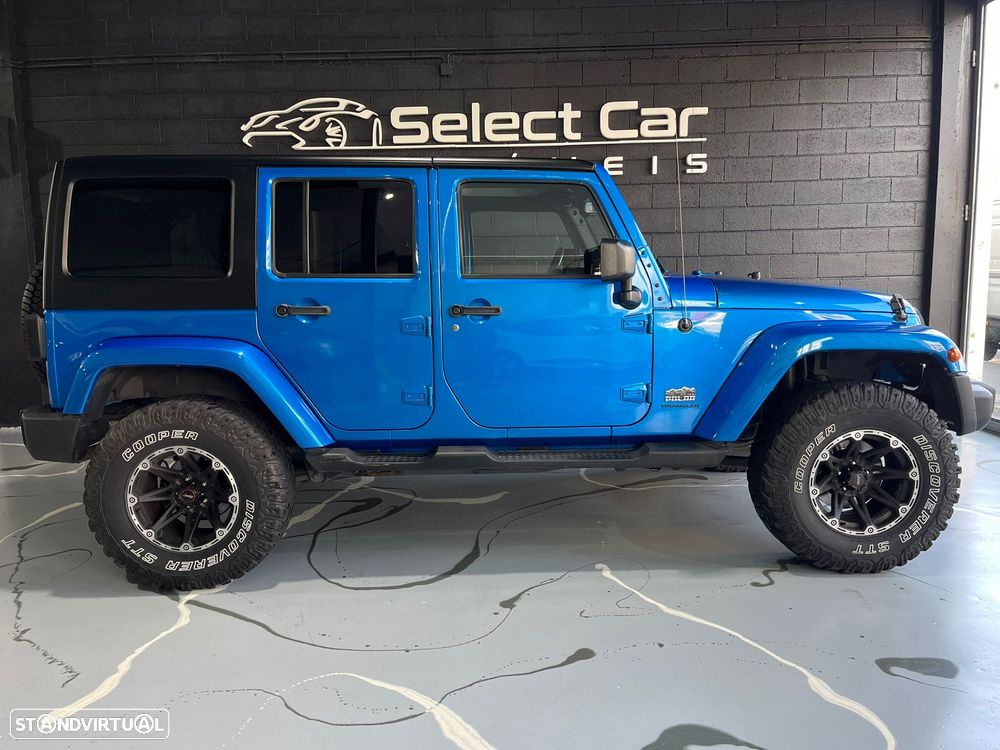 Jeep Wrangler Unlimited 2.8 CRD DPF Auto Sport - 6