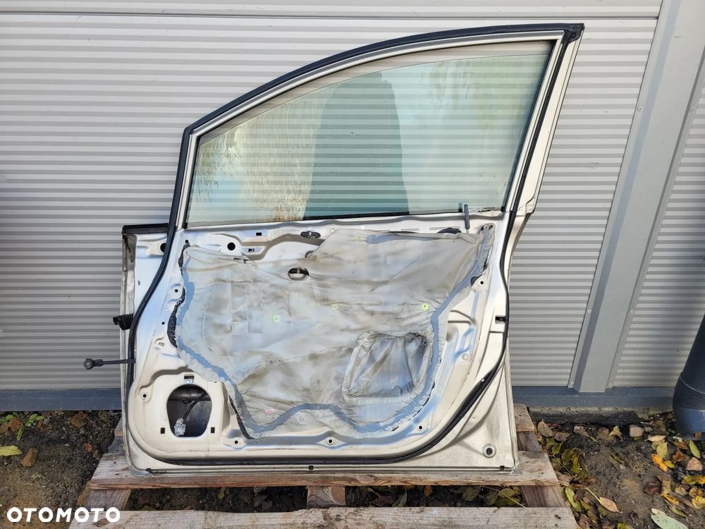 Honda City IV lift 05-08 sedan Drzwi lewy prawy przod lewy prawy tyl YR-528M - 7