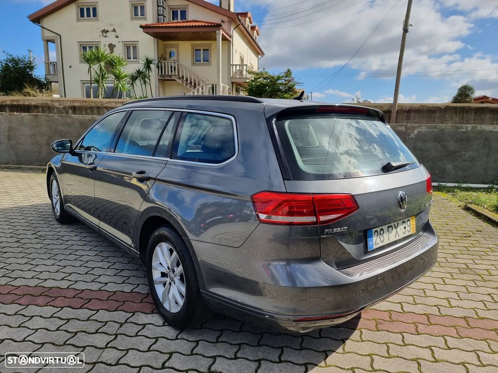 VW Passat Variant 2.0 TDi Confortline - 4