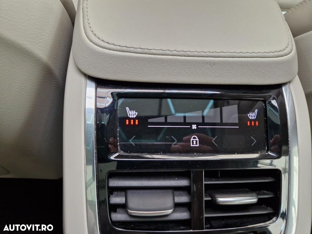 Volvo XC 90 Recharge T8 eAWD Inscription - 11