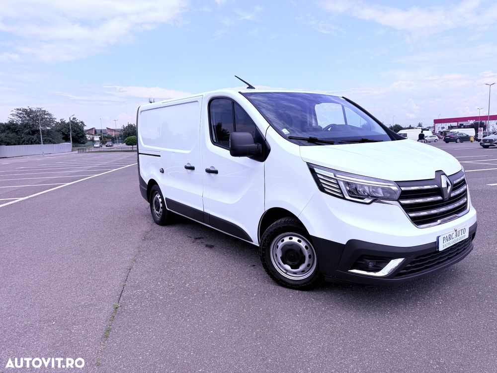 Renault Trafic 2.0 Blue dCi 130 Furgon Cabina Dubla L2H1 - 4