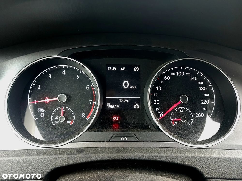 Volkswagen Golf 1.2 TSI BMT Comfortline - 12
