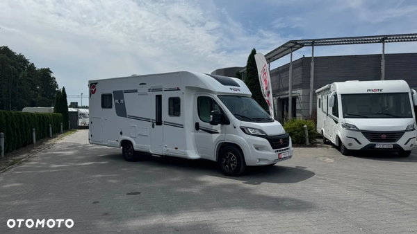 PILOTE P746FC