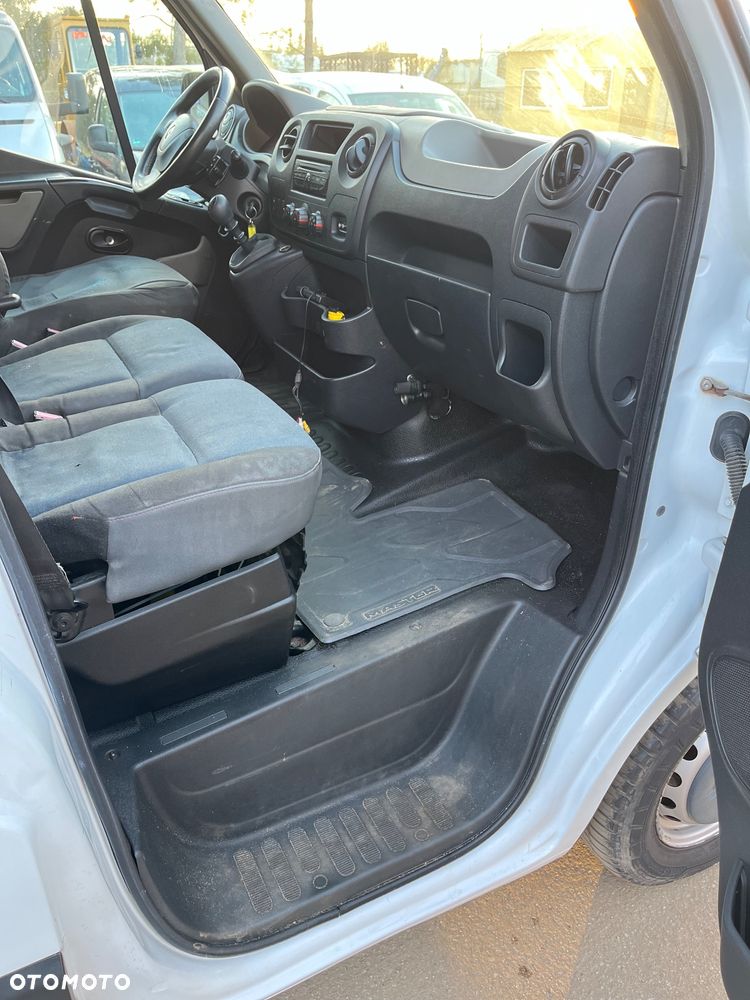 Renault Master - 13