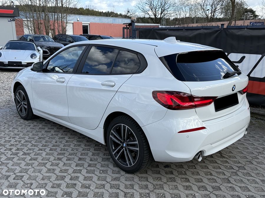 BMW Seria 1 120d xDrive Sport - 10