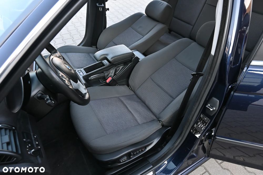 BMW Seria 3 - 20