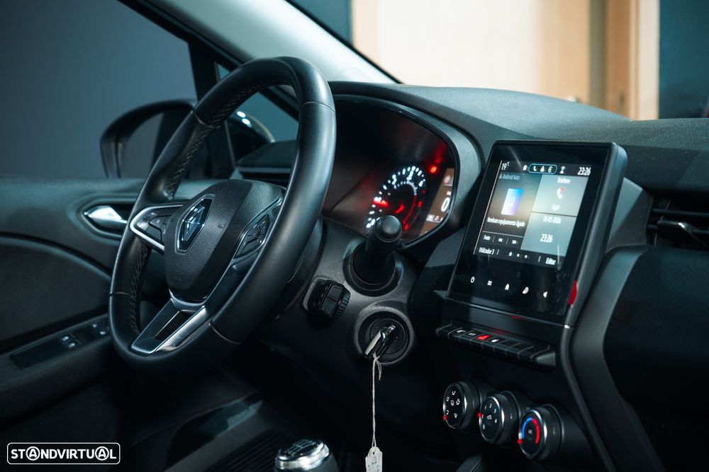 Renault Clio BLUE dCi 100 EVOLUTION - 11
