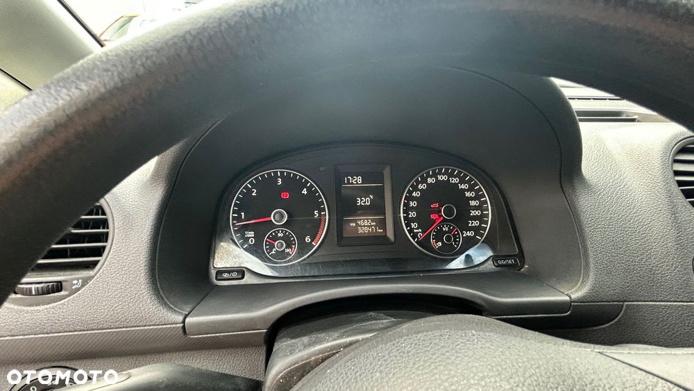 Volkswagen Caddy - 8