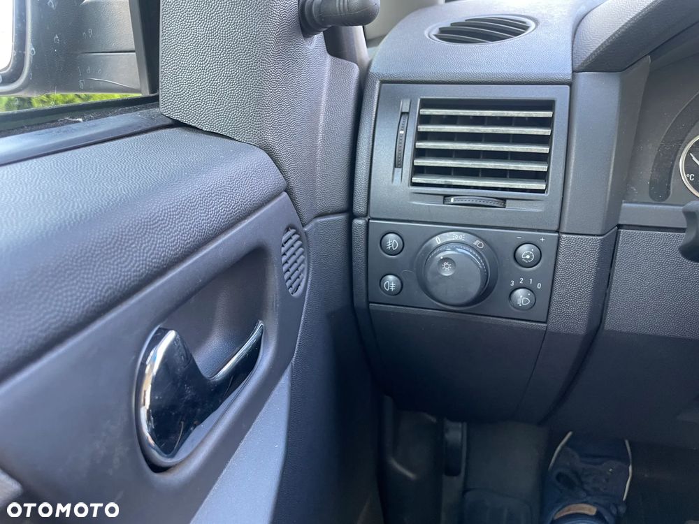 Opel Meriva 1.6 16V Cosmo - 14