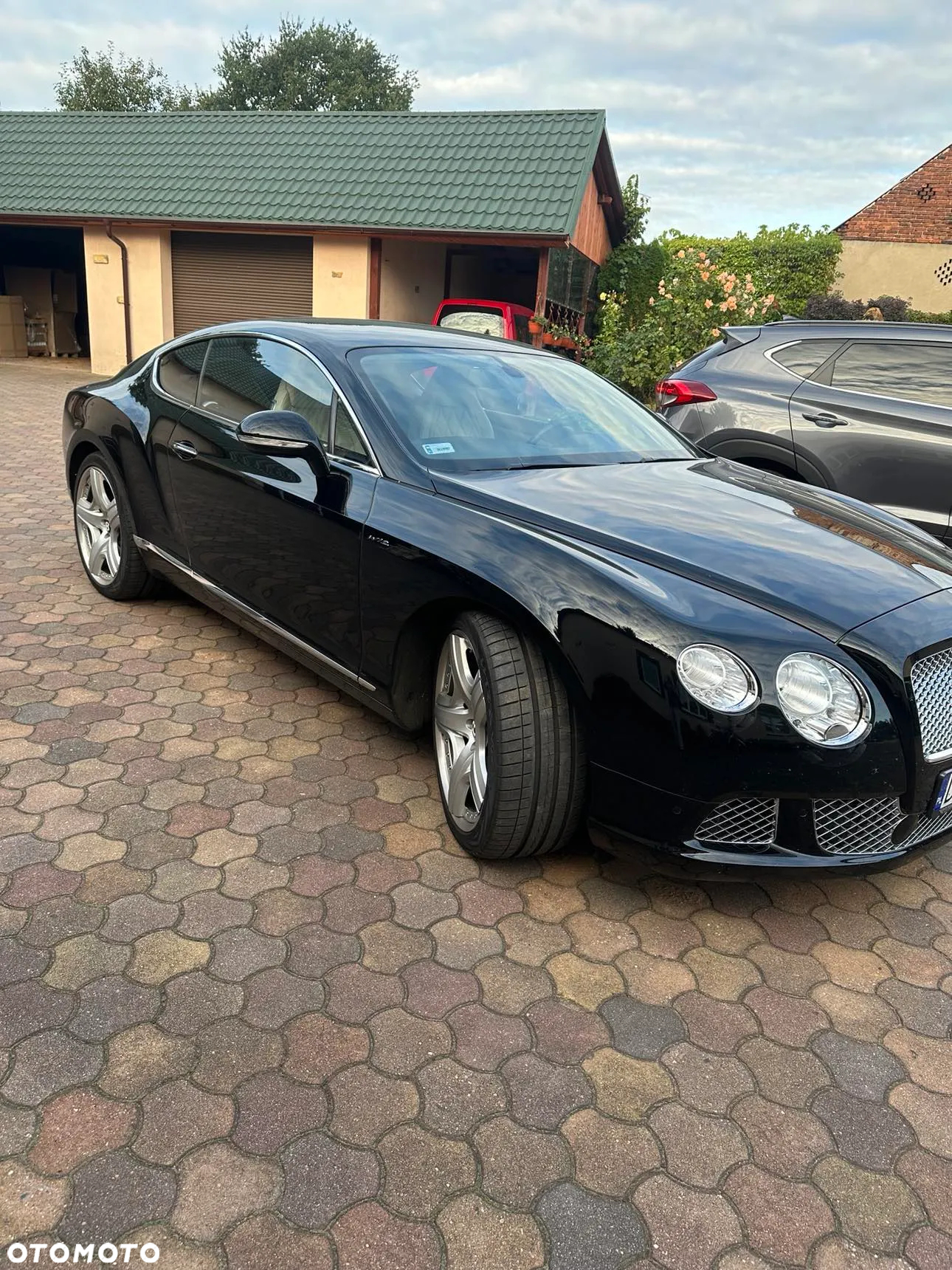 Bentley Continental GT W12 - 9