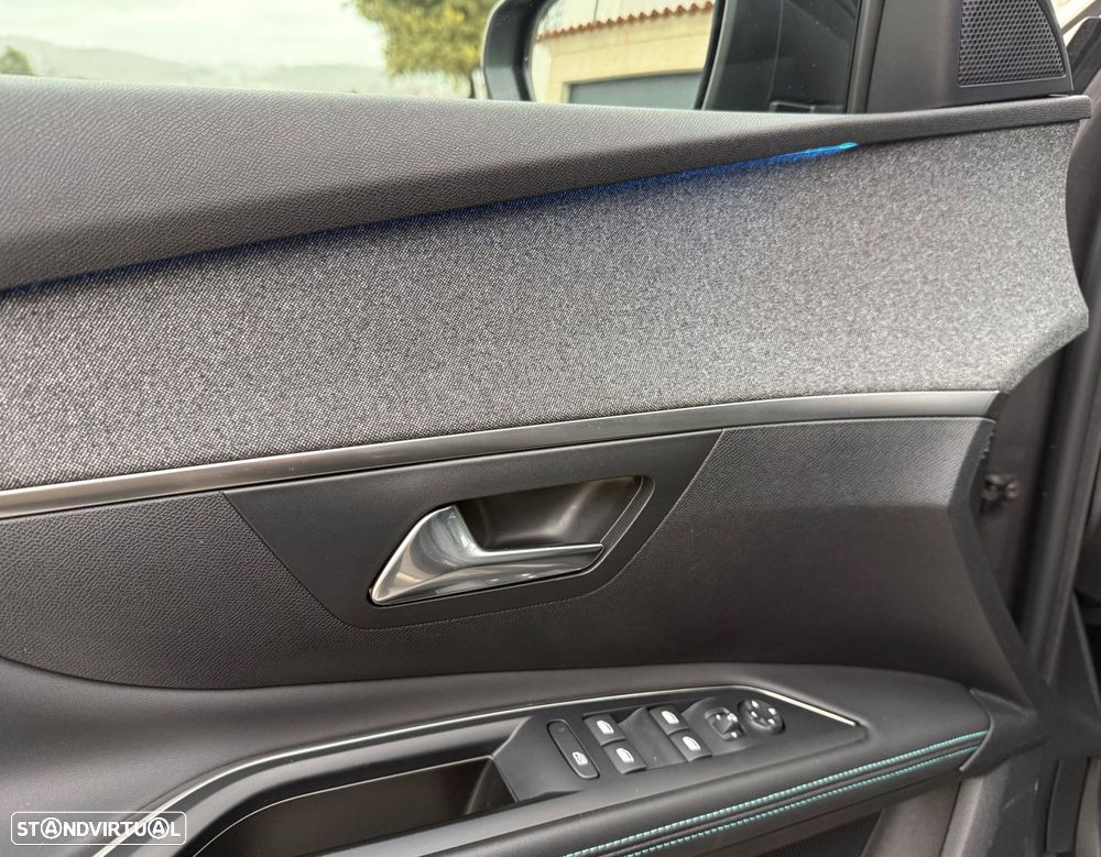 Peugeot 5008 1.5 BlueHDi Allure EAT8 - 11