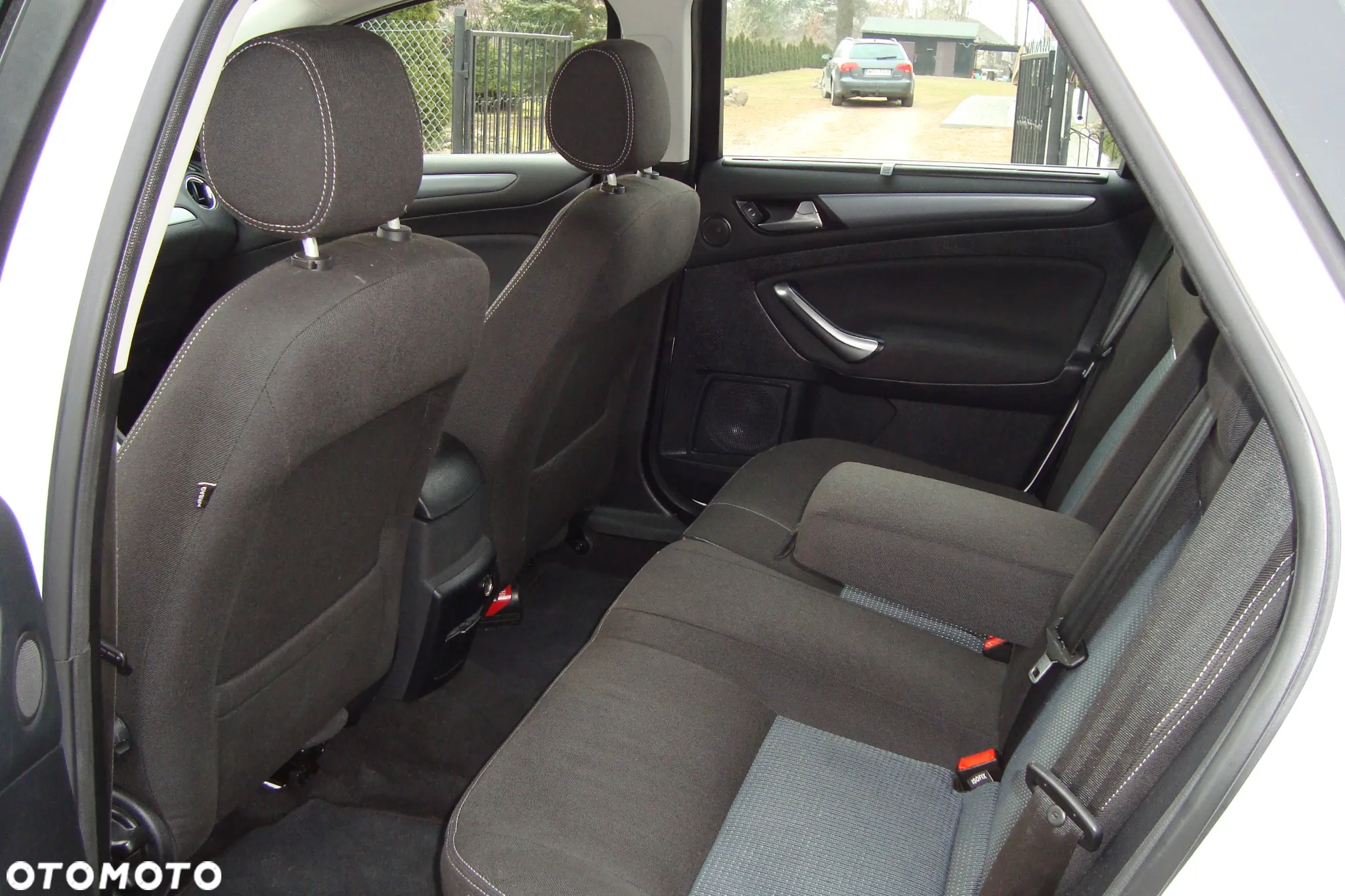 Ford Mondeo 1.6 TDCi Business Edition - 13