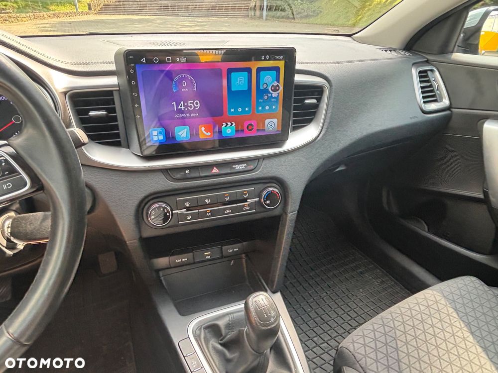 Kia Ceed 1.0 T-GDI L - 24