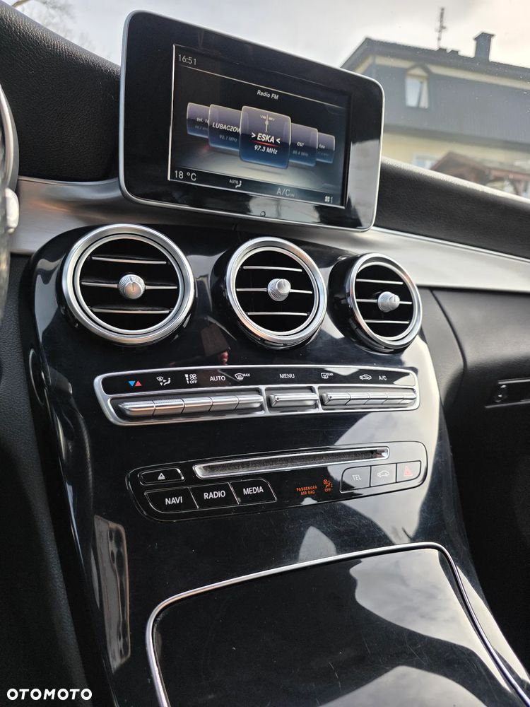 Mercedes-Benz Klasa C - 32