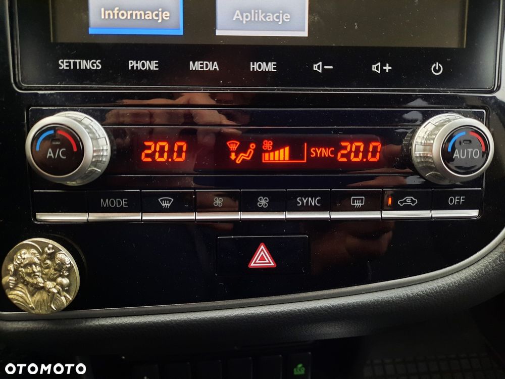 Mitsubishi Outlander 2.0 Intense Comfort 4WD CVT - 34