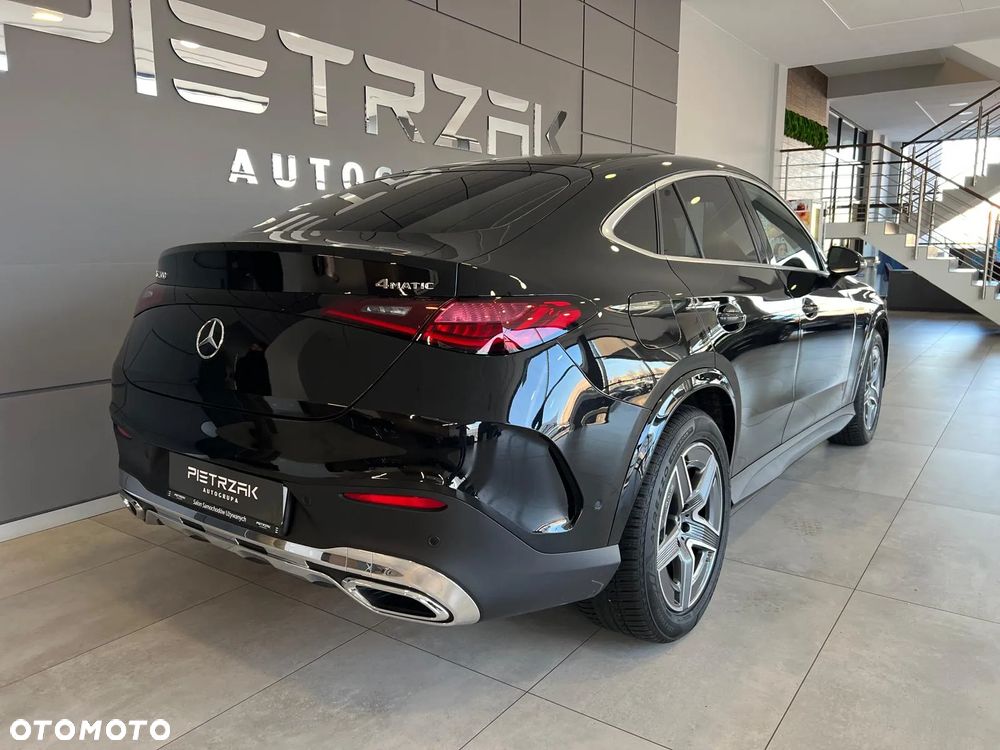 Mercedes-Benz GLC 200 4-Matic - 4