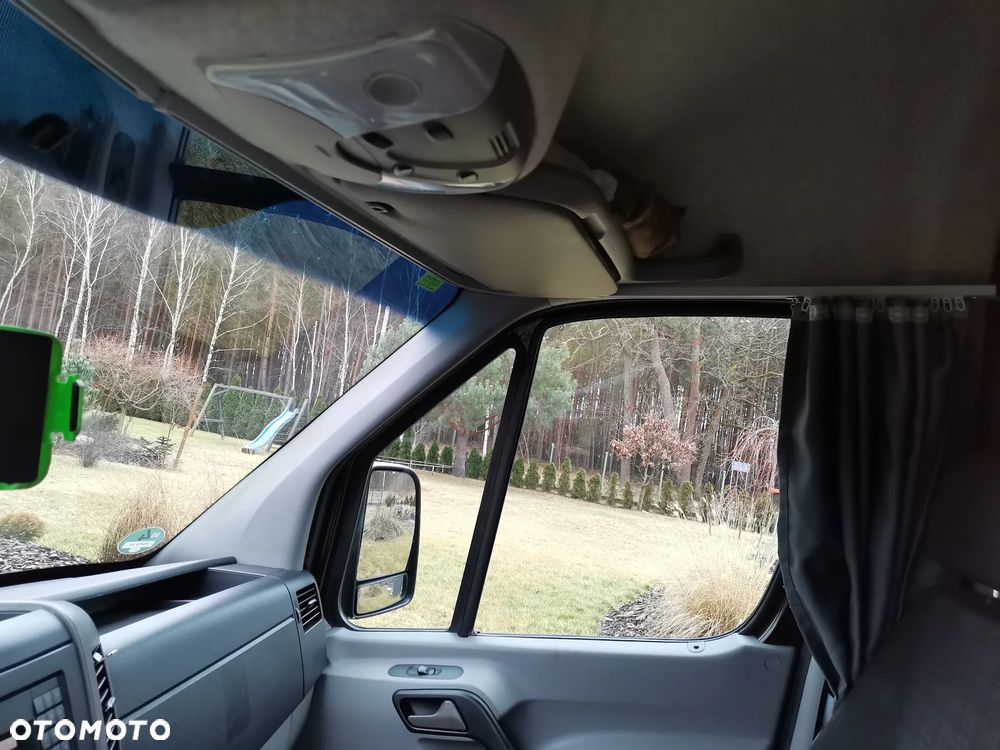Mercedes-Benz Sprinter - 7