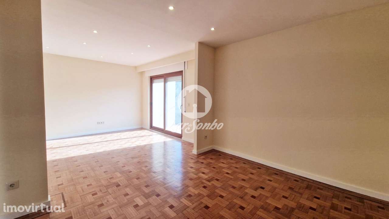 Apartamento T3 no centro de Vila do Conde - Grande imagem: 3/19