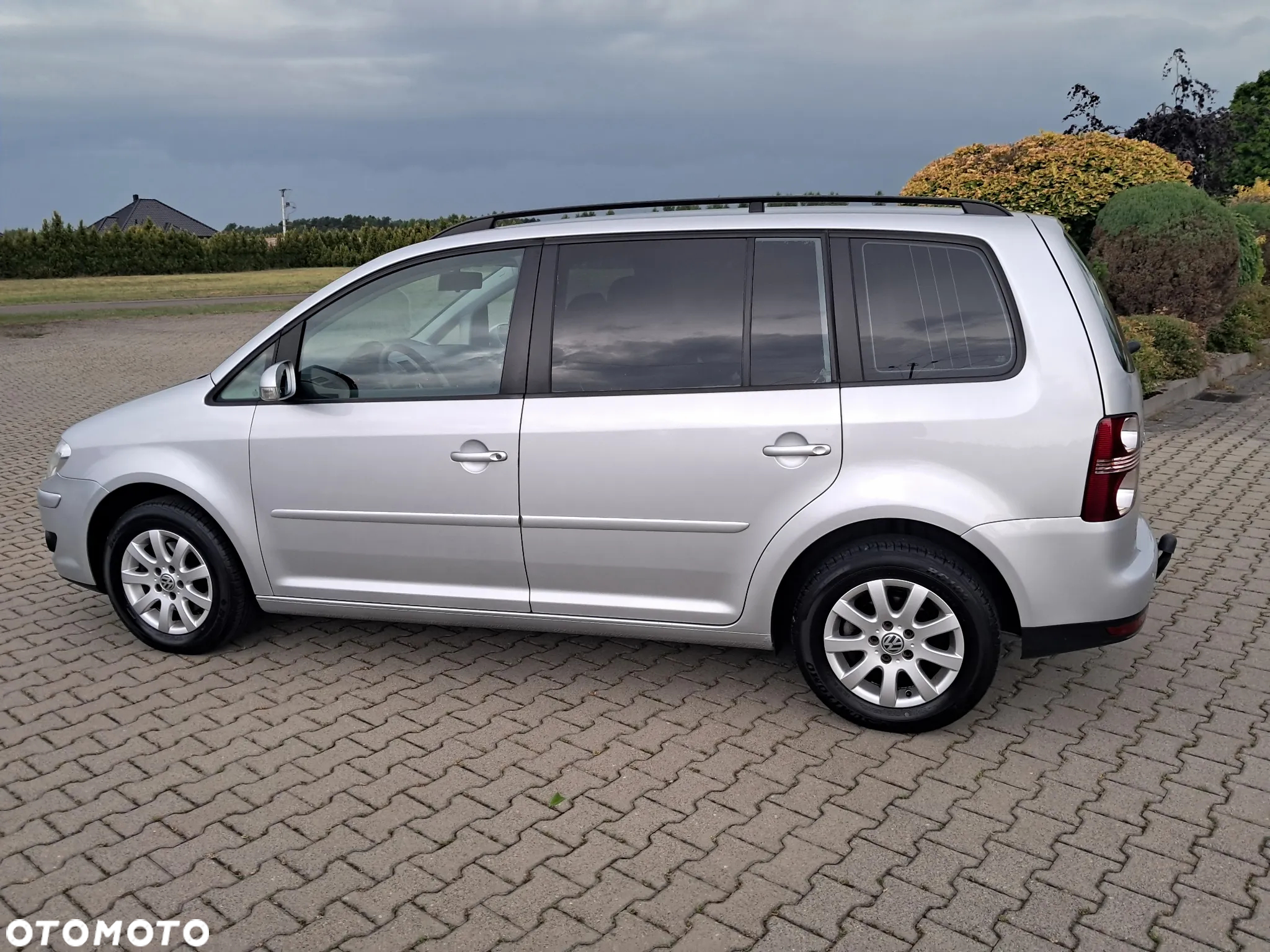Volkswagen Touran 1.9 TDI DPF Highline - 8