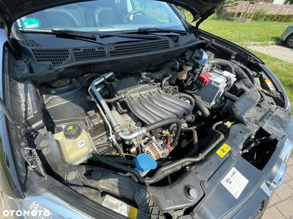 Nissan Qashqai - 25