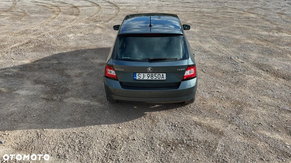 Skoda Fabia - 6