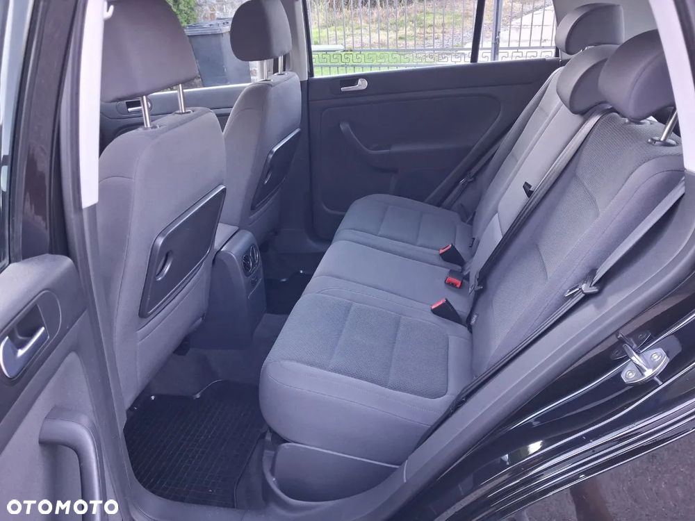 Volkswagen Golf - 12