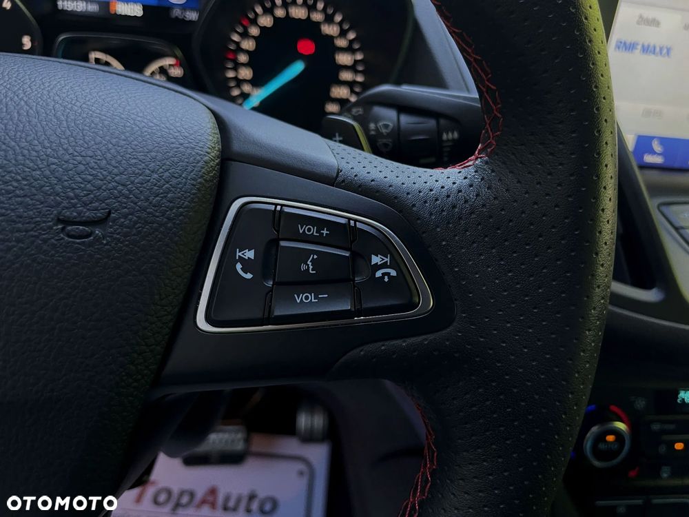 Ford Kuga 2.0 TDCi FWD ST-Line - 25