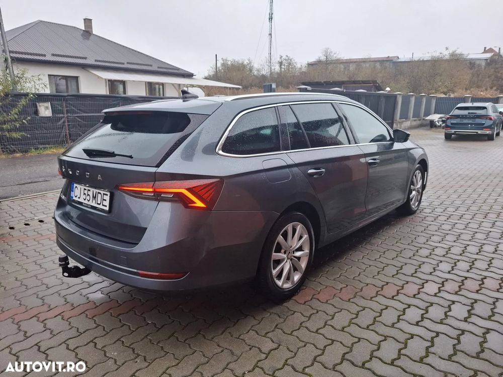 Skoda Octavia Combi 2.0 TDI 115 CP Selection - 11