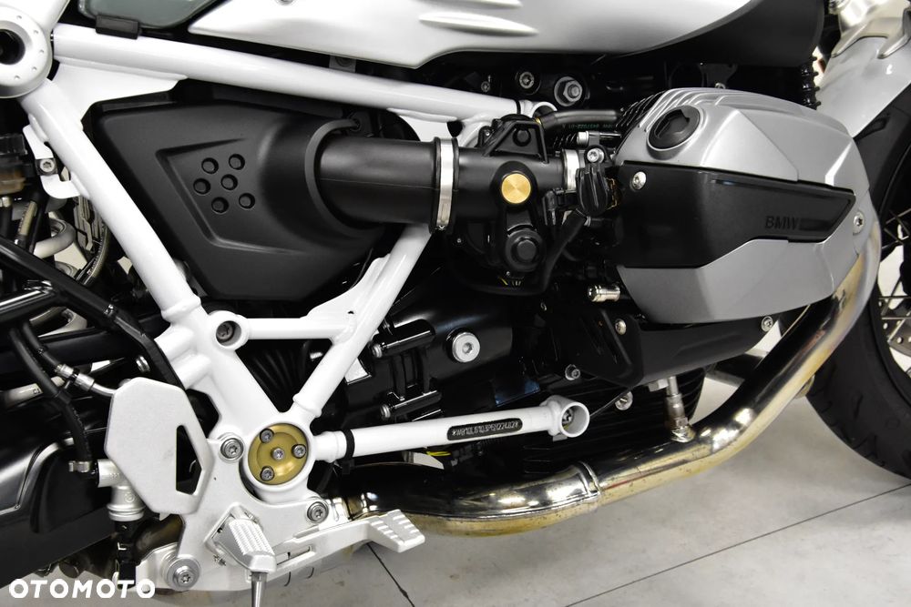 BMW R - 25