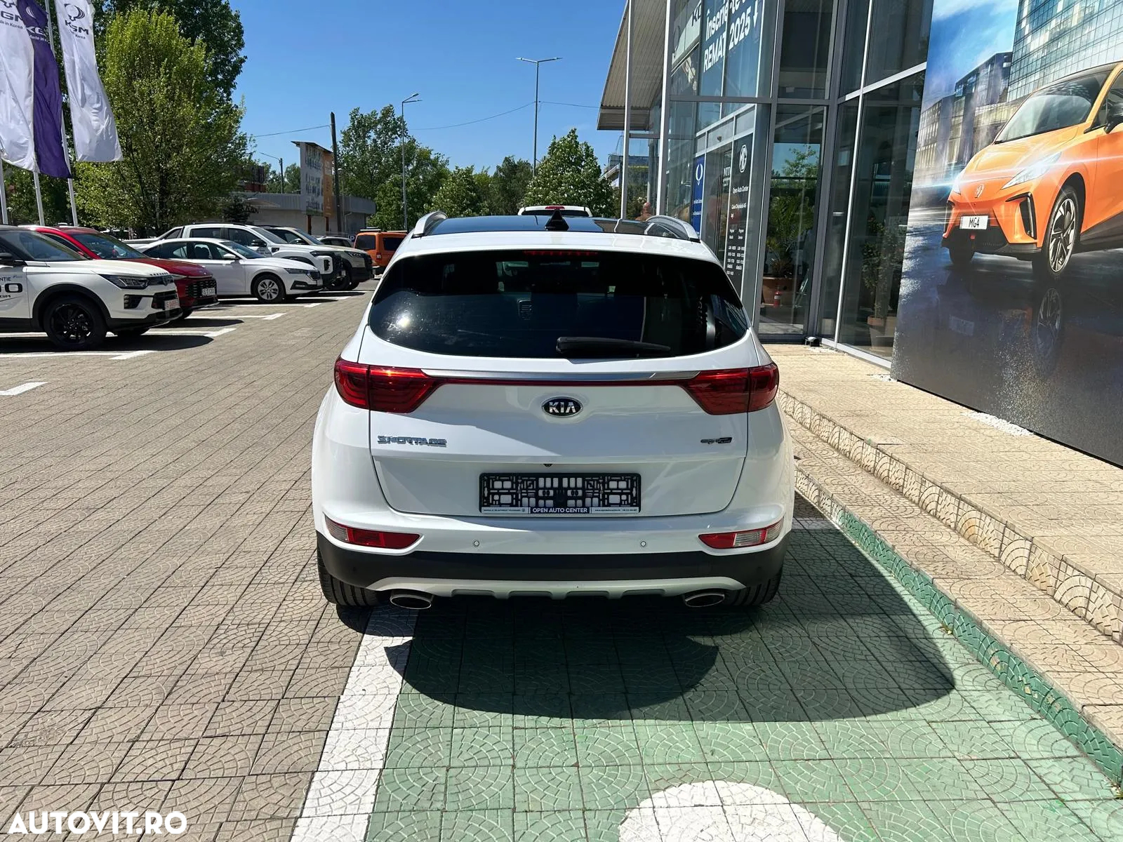 Kia Sportage 1.6 T-GDI 7DCT 4x4 GT Line - 4