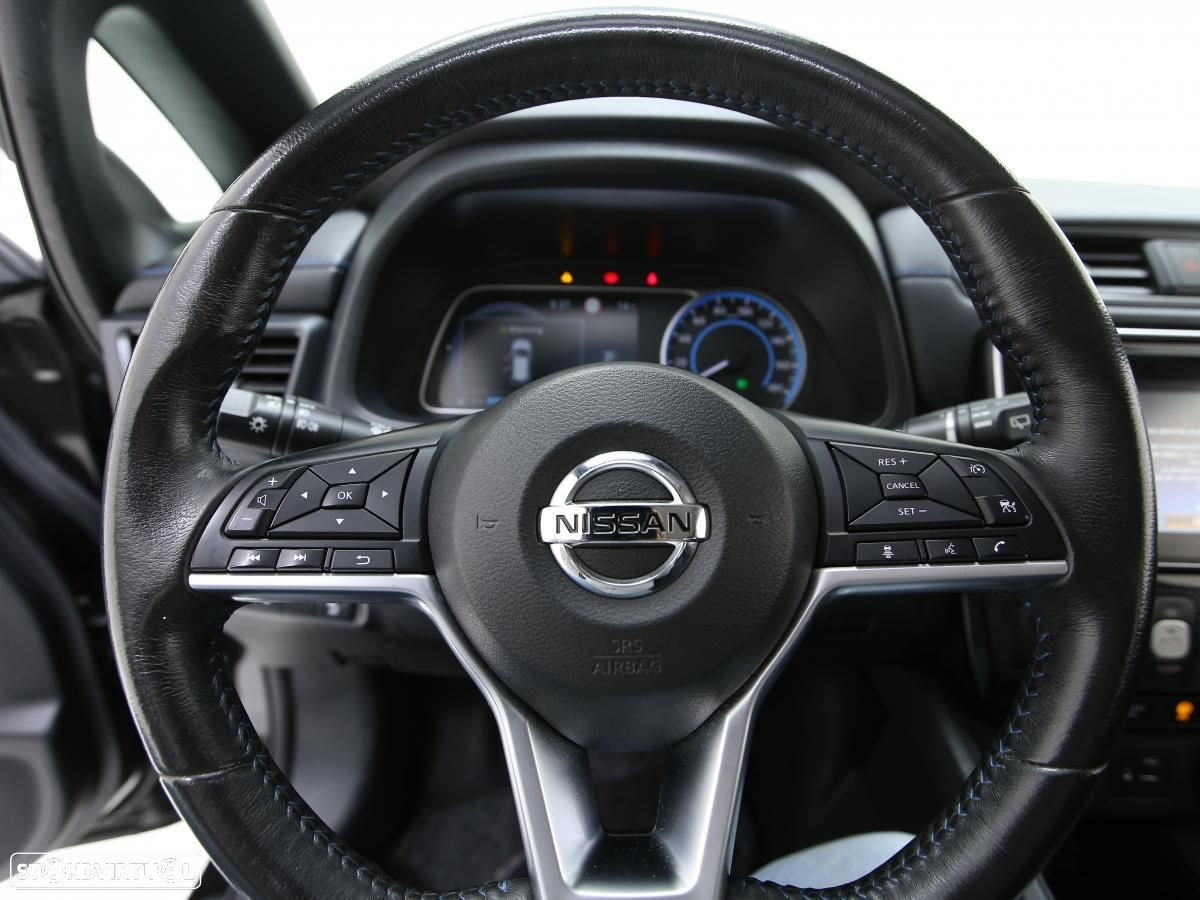 Nissan Leaf Acenta - 16