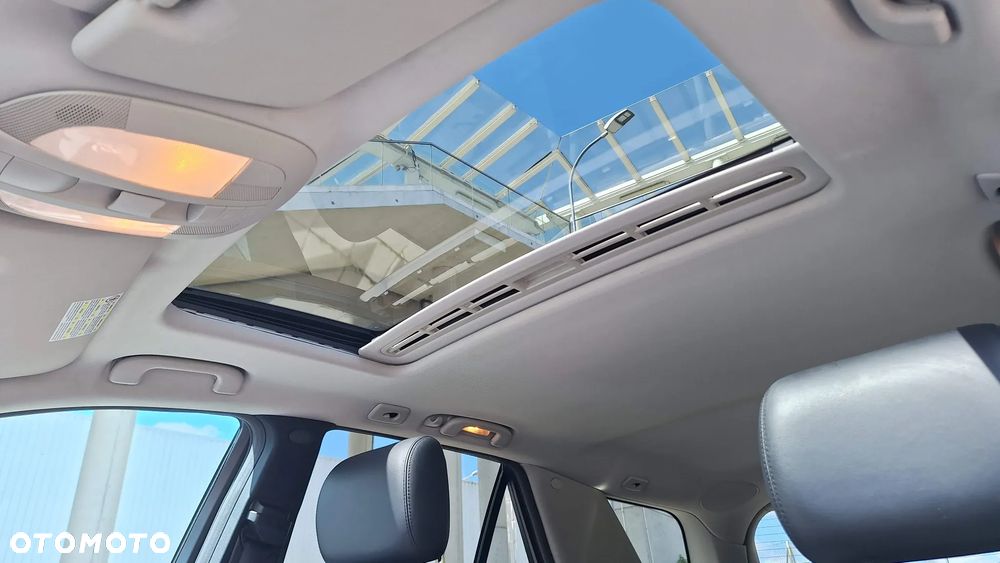 Mercedes-Benz ML 63 AMG 4-Matic - 19