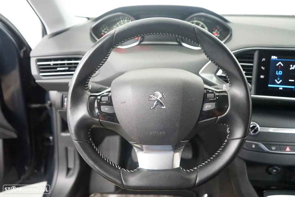Peugeot 308 SW - 14