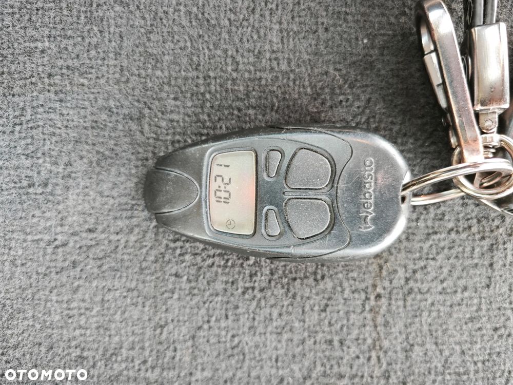 Mercedes-Benz Klasa E 320 T 4-Matic Elegance - 34