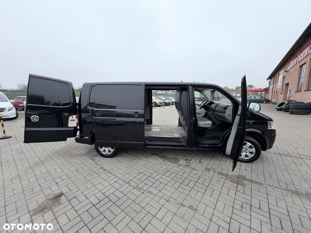 Volkswagen Transporter - 22