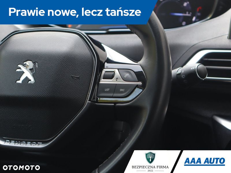 Peugeot 3008 - 23
