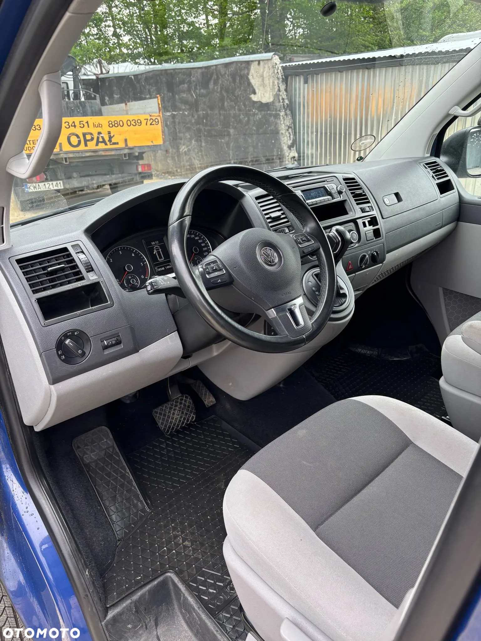 Volkswagen Transporter - 12