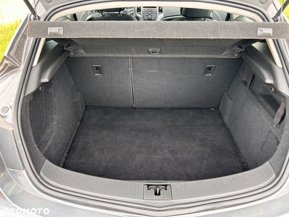 Opel Astra - 11