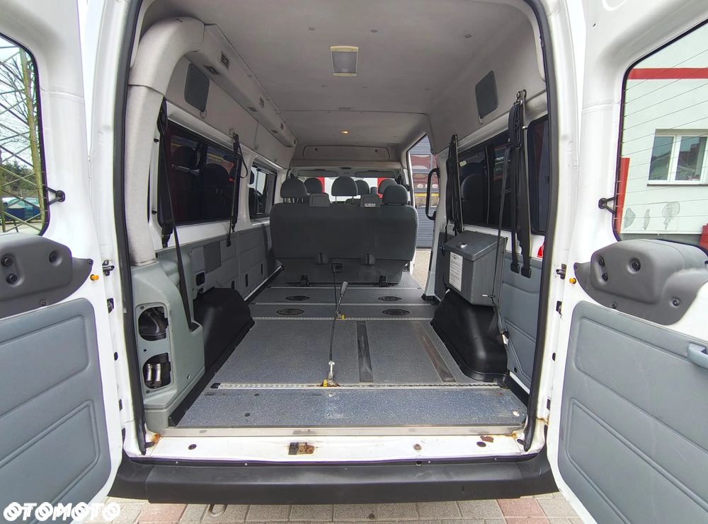 Ford Transit - 14