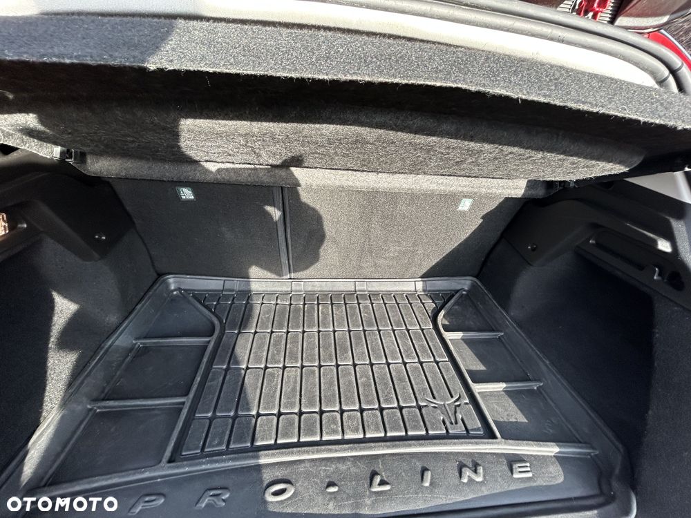 Renault Captur 1.0 TCe Intens - 24