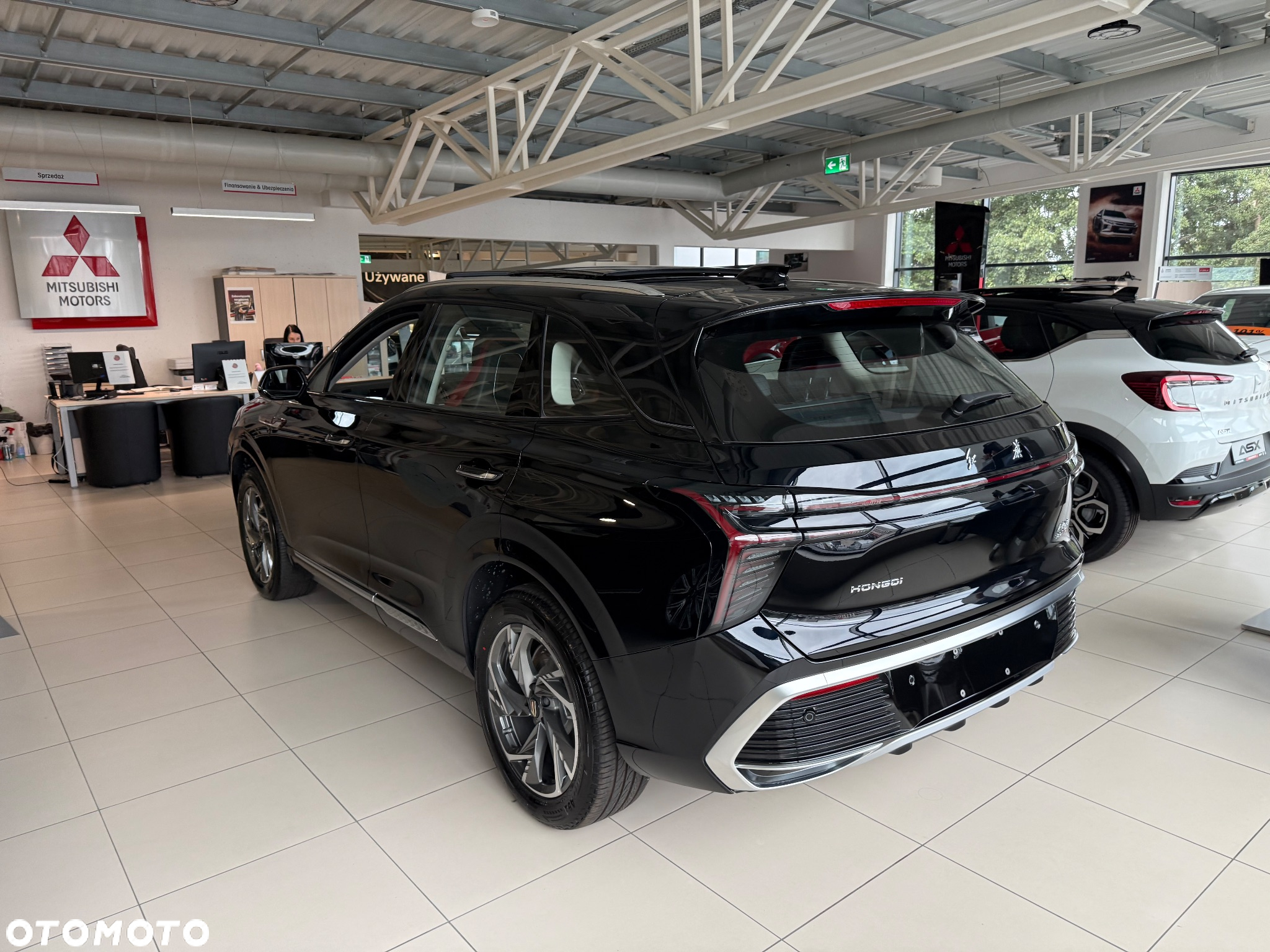 Hongqi HS3 1.5T FWD - 3