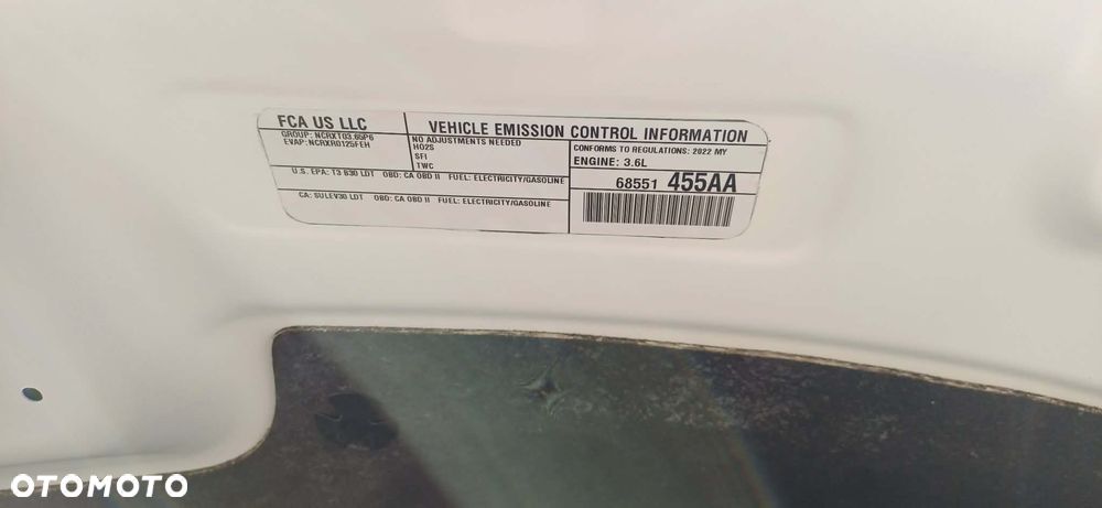 Chrysler Pacifica - 8
