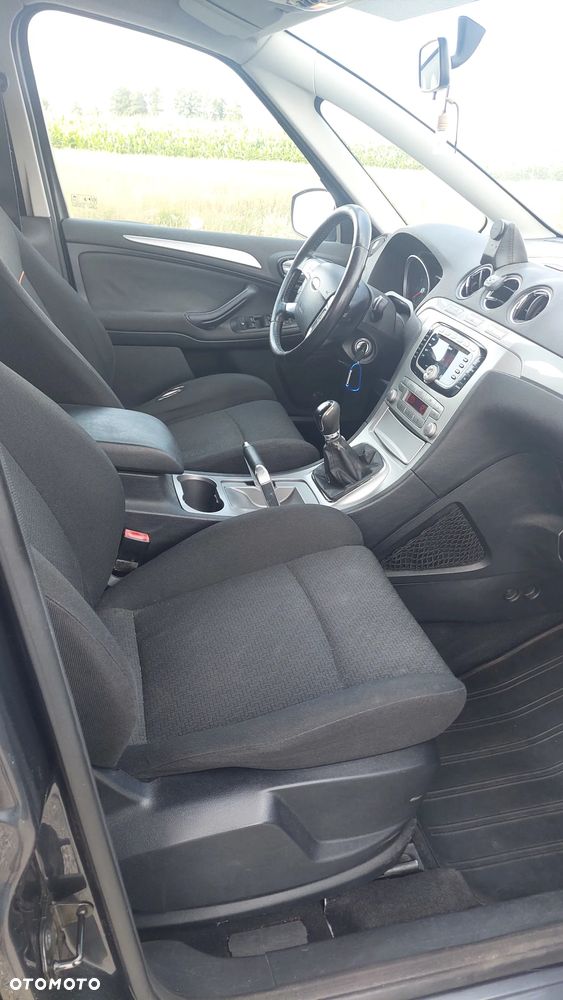 Ford S-Max 2.0 Titanium - 11