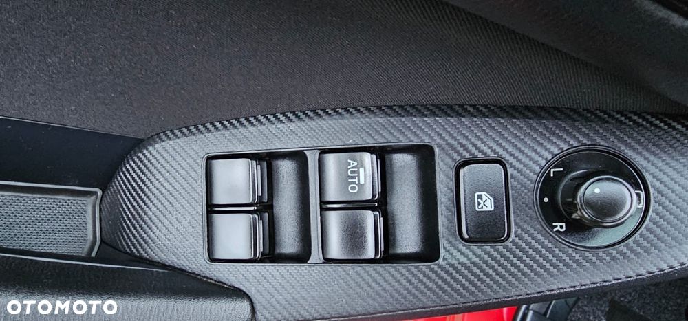 Mazda 3 SKYACTIV-G 120 Exclusive-Line - 26