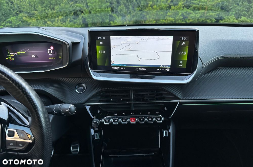 Peugeot 2008 1.2 PureTech GT Line S&S - 24