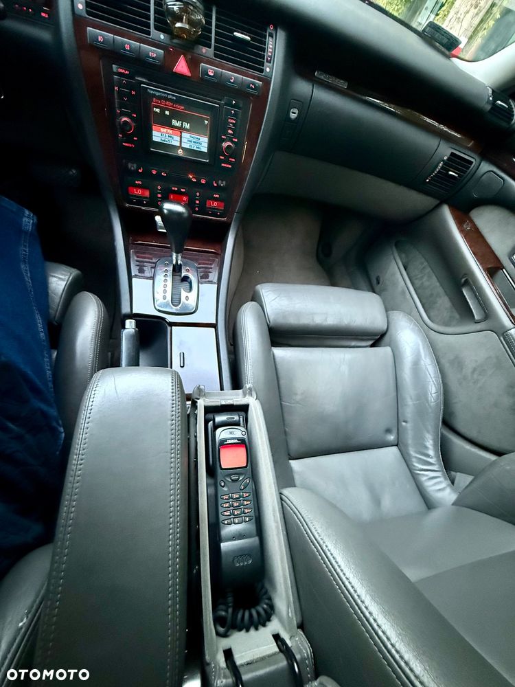 Audi A8 - 13