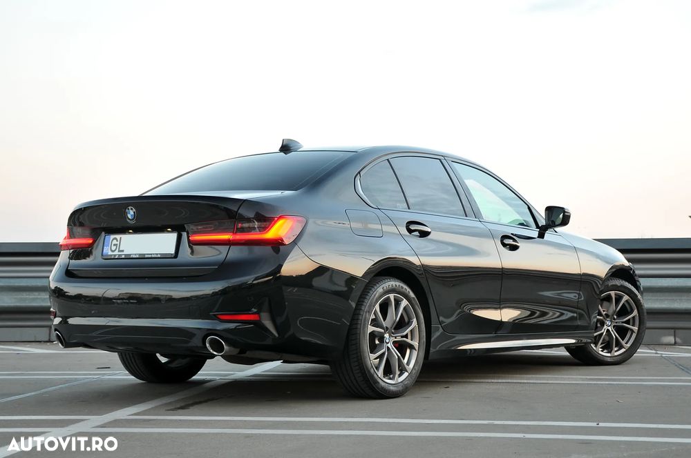 BMW Seria 3 320d AT MHEV - 2
