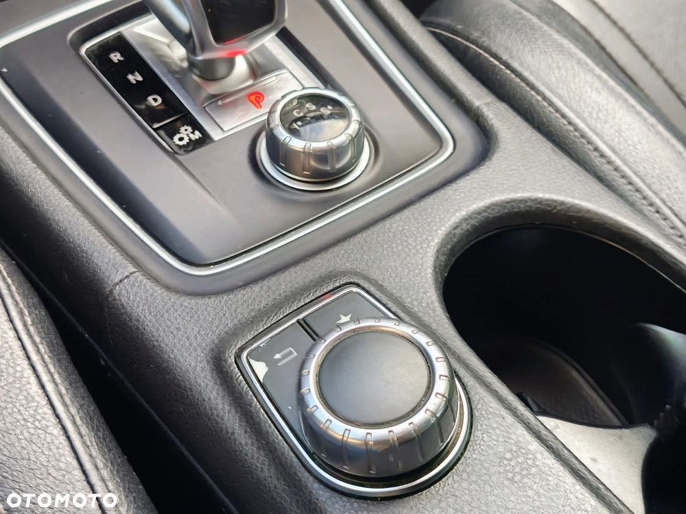 Mercedes-Benz GLA AMG 45 4-Matic - 25