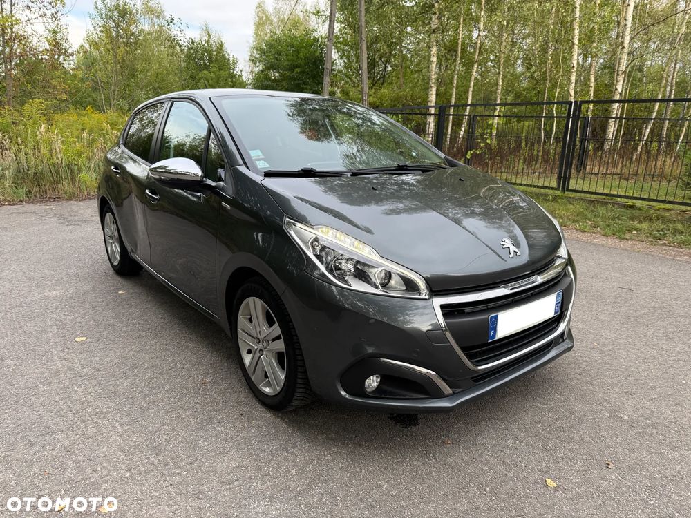 Peugeot 208 1.2 PureTech Style - 11