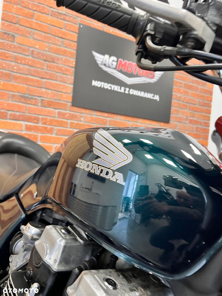 Honda CB - 8